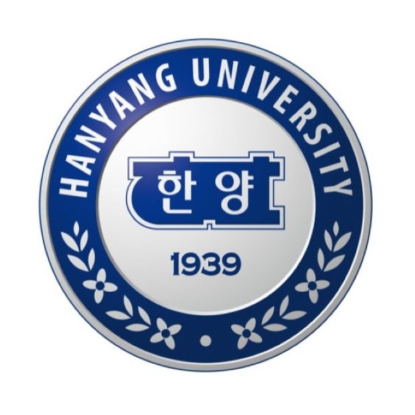 Double degree in Management & Business Administration (Hanyang University, Seoul)